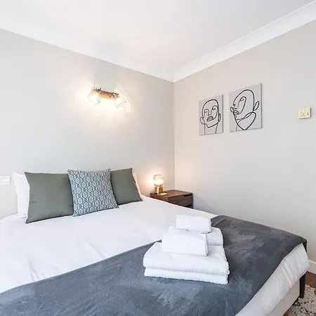 Elegant And Chic 2 Bedroom With Pool Apartmán Cannes
