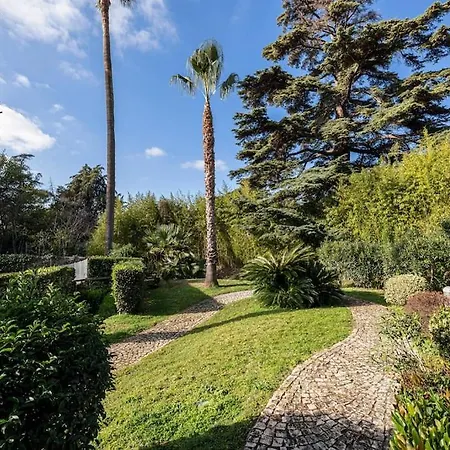 Elegant And Chic 2 Bedroom With Pool *